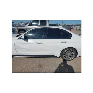 BMW Seria 3  Sedan/Limuzyna 2013,  3.0 benzyna, automat - Na sprzedaż za 28 000 zł - Tarnów - zdjęcie 6