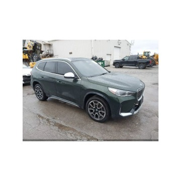 BMW X1  SUV 2024,  2.0 benzyna, automat - Na sprzedaż za 69 000 zł - Tarnów - zdjęcie 2