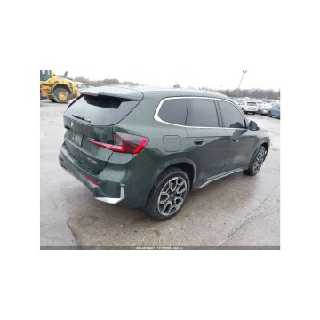 BMW X1  SUV 2024,  2.0 benzyna, automat - Na sprzedaż za 69 000 zł - Tarnów - zdjęcie 4