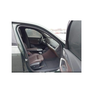BMW X1  SUV 2024,  2.0 benzyna, automat - Na sprzedaż za 69 000 zł - Tarnów - zdjęcie 5