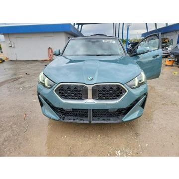 BMW X2  SUV 2025,  2.0 benzyna, automat - Na sprzedaż za 79 000 zł - Tarnów - zdjęcie 2
