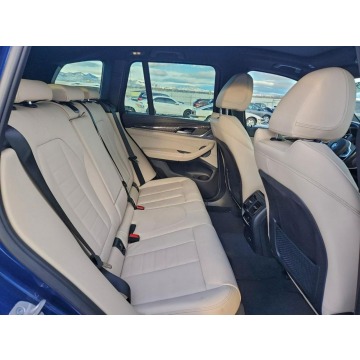 BMW X3  SUV 2022,  3.0 benzyna, automat - Na sprzedaż za 95 000 zł - Tarnów - zdjęcie 10