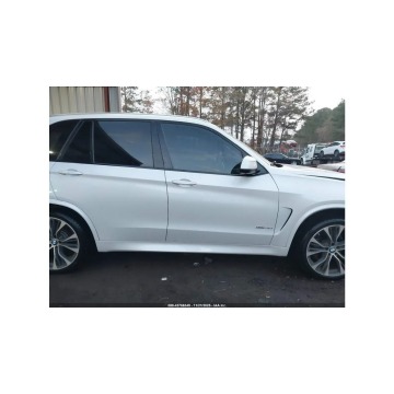 BMW X5  SUV 2018,  3.0 benzyna, automat - Na sprzedaż za 40 000 zł - Tarnów - zdjęcie 4