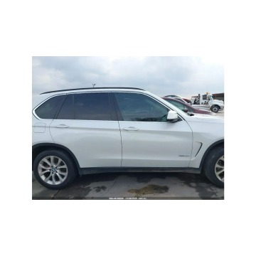 BMW X5  SUV 2016,  3.0 benzyna, automat - Na sprzedaż za 38 000 zł - Tarnów - zdjęcie 4