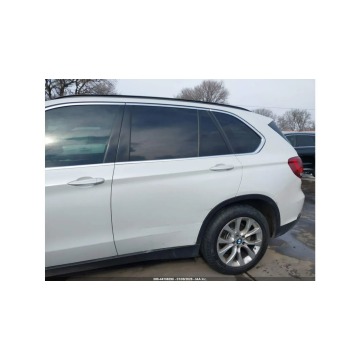 BMW X5  SUV 2016,  3.0 benzyna, automat - Na sprzedaż za 38 000 zł - Tarnów - zdjęcie 11