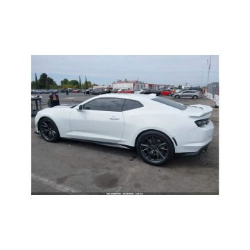 Chevrolet Camaro  Coupe/Sportowy 2022,  6.2 benzyna, automat - Na sprzedaż za 95 000 zł - Tarnów - zdjęcie 5