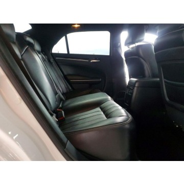 Chrysler   Sedan/Limuzyna 2019,  3.6 benzyna, automat - Na sprzedaż za 32 000 zł - Tarnów - zdjęcie 10