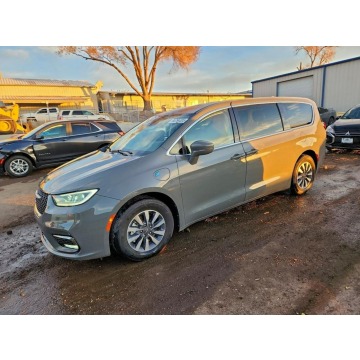 Chrysler Pacifica - / PLUG-IN / 3.6 260KM / niski przebieg /