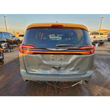 Chrysler Pacifica  Minivan/Van 2022,  3.6 hybryda, automat - Na sprzedaż za 40 000 zł - Tarnów - zdjęcie 6
