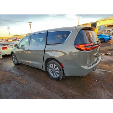 Chrysler Pacifica  Minivan/Van 2022,  3.6 hybryda, automat - Na sprzedaż za 40 000 zł - Tarnów - zdjęcie 5