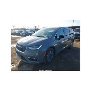 Chrysler Pacifica  Minivan/Van 2025,  3.6 hybryda, automat - Na sprzedaż za 99 000 zł - Tarnów - zdjęcie 2