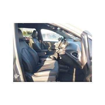 Chrysler Pacifica  Minivan/Van 2025,  3.6 hybryda, automat - Na sprzedaż za 99 000 zł - Tarnów - zdjęcie 9
