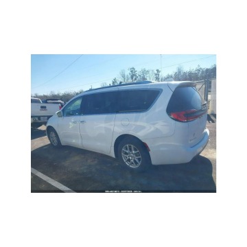 Chrysler Pacifica  Minivan/Van 2021,  3.6 benzyna, automat - Na sprzedaż za 32 000 zł - Tarnów - zdjęcie 7