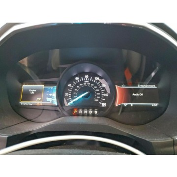 Ford Edge  SUV 2018,  2.0 benzyna, automat - Na sprzedaż za 29 000 zł - Tarnów - zdjęcie 9