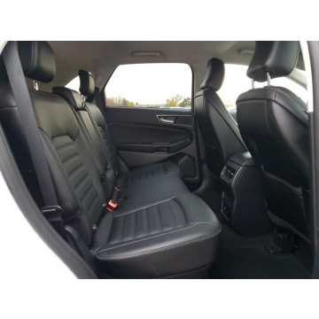 Ford Edge  SUV 2022,  2.0 benzyna, automat - Na sprzedaż za 36 000 zł - Tarnów - zdjęcie 11