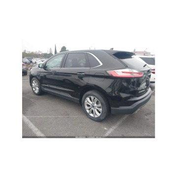 Ford Edge  SUV 2022,  2.0 benzyna, automat - Na sprzedaż za 39 000 zł - Tarnów - zdjęcie 7