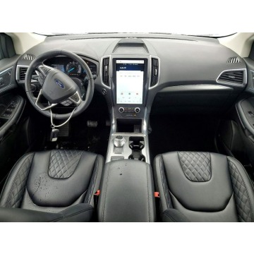Ford Edge  SUV 2023,  2.0 benzyna, automat - Na sprzedaż za 48 000 zł - Tarnów - zdjęcie 8