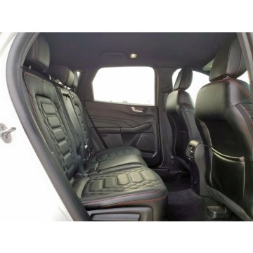 Ford Kuga  SUV 2023,  2.0 benzyna, automat - Na sprzedaż za 46 000 zł - Tarnów - zdjęcie 10