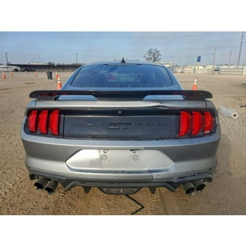 Ford Mustang  Coupe/Sportowy 2021,  5.0 benzyna, automat - Na sprzedaż za 56 000 zł - Tarnów - zdjęcie 6