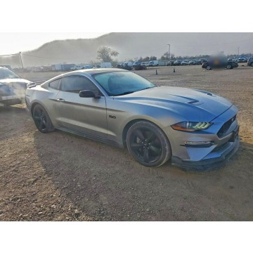 Ford Mustang  Coupe/Sportowy 2021,  5.0 benzyna, automat - Na sprzedaż za 56 000 zł - Tarnów - zdjęcie 4