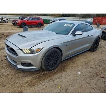 Ford Mustang  Coupe/Sportowy 2017,  5.0 benzyna, automat - Na sprzedaż za 33 000 zł - Tarnów - zdjęcie 2
