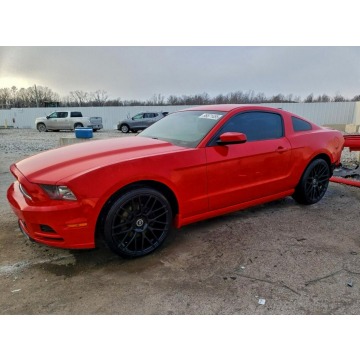 Ford Mustang - / 3.7 305KM / Bogate wyposażenie / Niski przebieg /