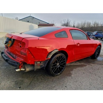 Ford Mustang  Coupe/Sportowy 2014,  3.7 benzyna, automat - Na sprzedaż za 27 000 zł - Tarnów - zdjęcie 4