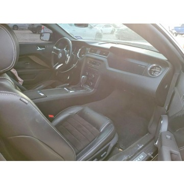 Ford Mustang  Coupe/Sportowy 2014,  5.0 benzyna, automat - Na sprzedaż za 29 000 zł - Tarnów - zdjęcie 8