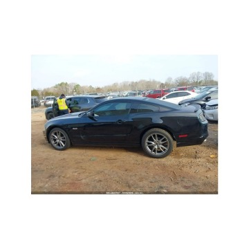 Ford Mustang  Coupe/Sportowy 2013,  5.0 benzyna, automat - Na sprzedaż za 32 000 zł - Tarnów - zdjęcie 5