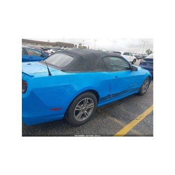 Ford Mustang  Kabriolet 2013,  3.7 benzyna, automat - Na sprzedaż za 28 000 zł - Tarnów - zdjęcie 9