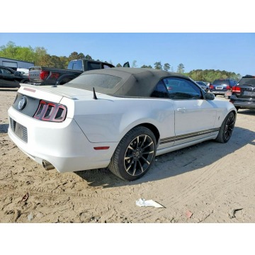 Ford Mustang  Kabriolet 2014,  3.7 benzyna, automat - Na sprzedaż za 30 000 zł - Tarnów - zdjęcie 4