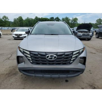 Hyundai Tucson  SUV 2023,  2.5 benzyna, automat - Na sprzedaż za 42 000 zł - Tarnów - zdjęcie 3