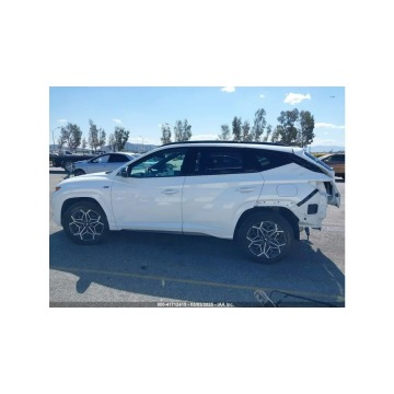 Hyundai Tucson  SUV 2024,  1.6 hybryda, automat - Na sprzedaż za 52 000 zł - Tarnów - zdjęcie 5