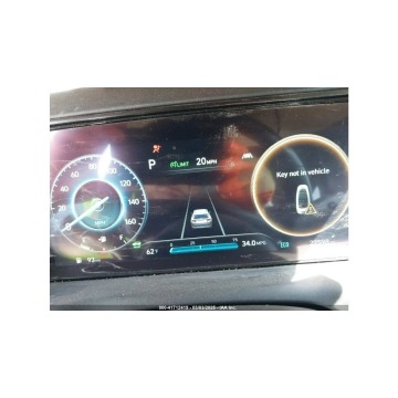 Hyundai Tucson  SUV 2024,  1.6 hybryda, automat - Na sprzedaż za 52 000 zł - Tarnów - zdjęcie 11