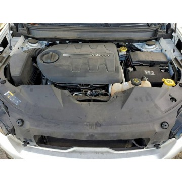 Jeep Cherokee  SUV 2019,  3.2 benzyna, automat - Na sprzedaż za 32 000 zł - Tarnów - zdjęcie 11