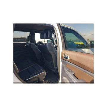 Jeep Grand Cherokee  SUV 2017,  3.6 benzyna, automat - Na sprzedaż za 37 000 zł - Tarnów - zdjęcie 12