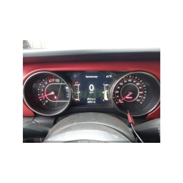 Jeep Wrangler  SUV 2021,  2.0 benzyna, automat - Na sprzedaż za 53 000 zł - Tarnów - zdjęcie 11
