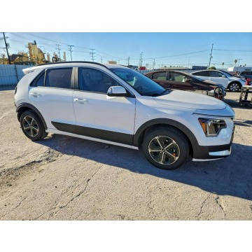 Kia Niro  SUV 2025,  1.6 hybryda, automat - Na sprzedaż za 49 000 zł - Tarnów - zdjęcie 2