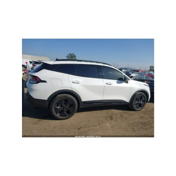 Kia Sportage  SUV 2025,  1.6 hybryda, automat - Na sprzedaż za 54 000 zł - Tarnów - zdjęcie 4