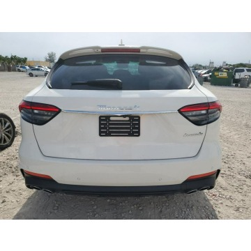 Maserati Levante  SUV 2022,  3.0 benzyna, automat - Na sprzedaż za 79 000 zł - Tarnów - zdjęcie 6
