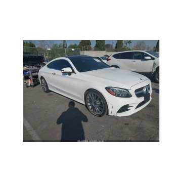 Mercedes C 300 - / 2.0 258KM / niski przebieg / automat /