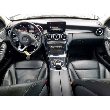 Mercedes - Benz C-klasa  Sedan/Limuzyna 2016,  2.0 benzyna, automat - Na sprzedaż za 28 000 zł - Tarnów - zdjęcie 8
