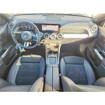Mercedes - Benz GLB-klasa  SUV 2024,  2.0 benzyna, automat - Na sprzedaż za 53 000 zł - Tarnów - zdjęcie 8