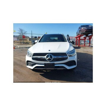 Mercedes - Benz GLC-klasa  SUV 2020,  2.0 benzyna, automat - Na sprzedaż za 49 000 zł - Tarnów - zdjęcie 2