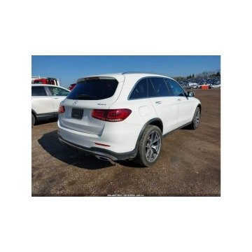 Mercedes - Benz GLC-klasa  SUV 2020,  2.0 benzyna, automat - Na sprzedaż za 49 000 zł - Tarnów - zdjęcie 6