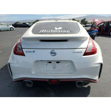 Nissan 370 Z  Coupe/Sportowy 2017,  3.7 benzyna, automat - Na sprzedaż za 48 000 zł - Tarnów - zdjęcie 6