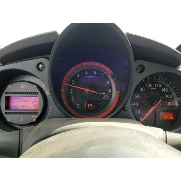 Nissan 370 Z  Coupe/Sportowy 2017,  3.7 benzyna, automat - Na sprzedaż za 48 000 zł - Tarnów - zdjęcie 9