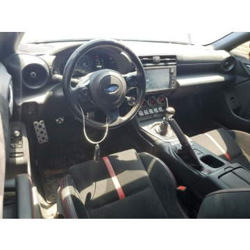 Subaru BRZ  Coupe/Sportowy 2022,  2.4 benzyna, automat - Na sprzedaż za 34 000 zł - Tarnów - zdjęcie 8