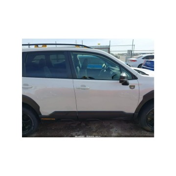 Subaru Forester  SUV 2024,  2.5 benzyna, automat - Na sprzedaż za 61 000 zł - Tarnów - zdjęcie 4