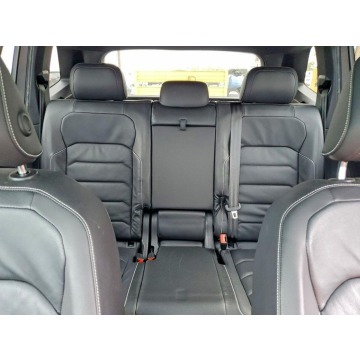 Volkswagen Tiguan  SUV 2021,  2.0 benzyna, automat - Na sprzedaż za 39 000 zł - Tarnów - zdjęcie 10